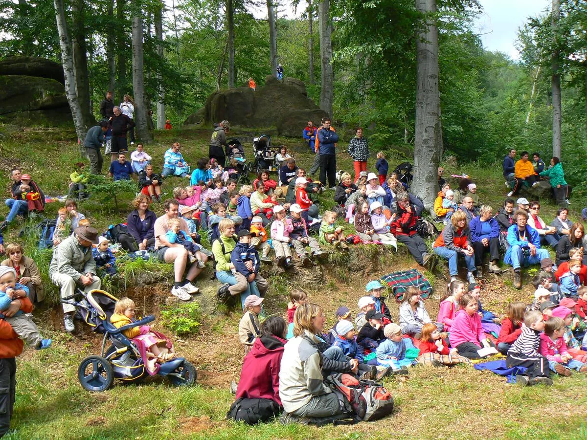 Slavnosti slunovratu opět v lesním divadle na Martinské stěně